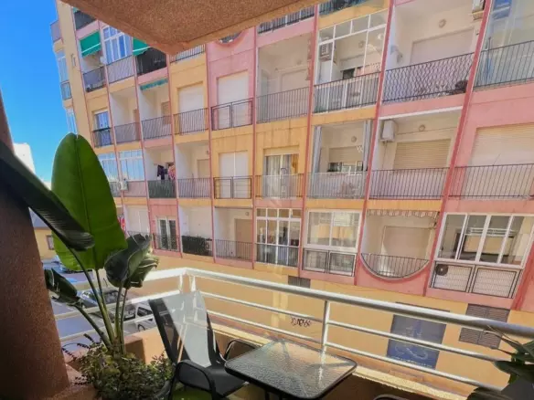 2-bedroom Apartment In Torrevieja, Spain (82 M²)