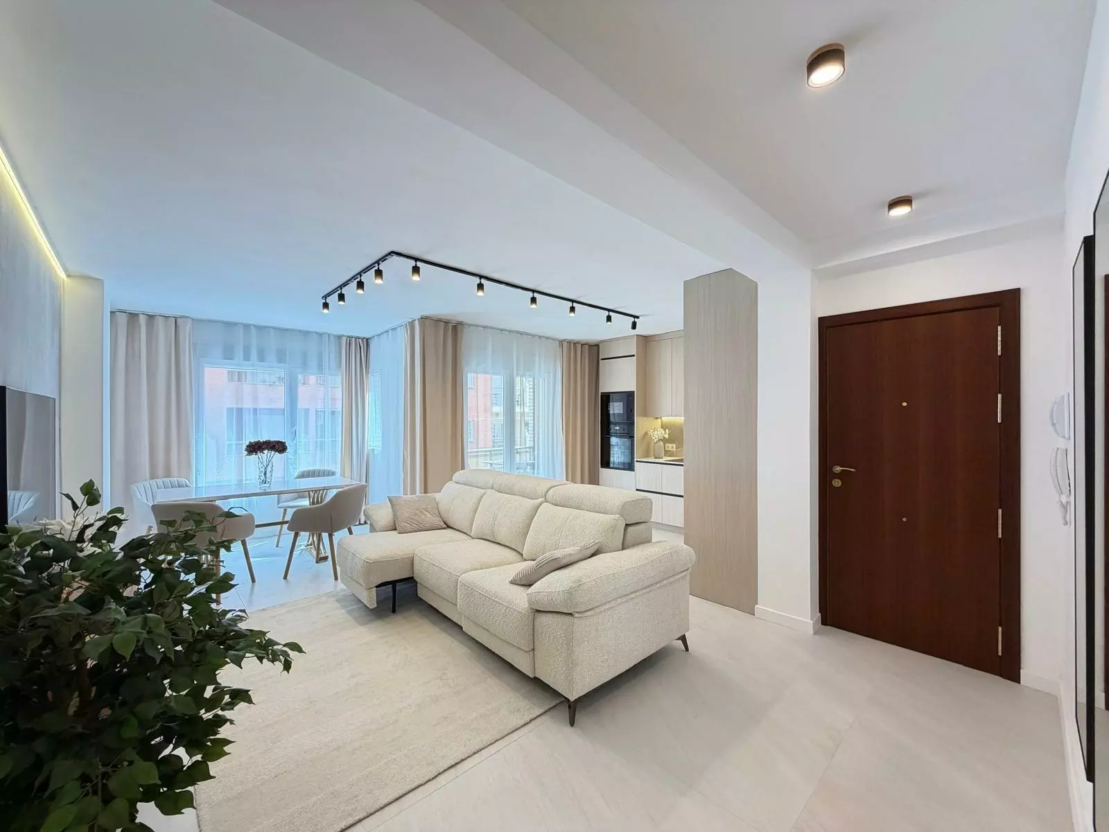 10-4-c014cf 4-bedroom Apartment In Torrevieja, Spain (107 M²)