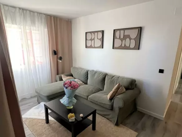 2-bedroom Apartment In Torrevieja, Spain (82 M²)