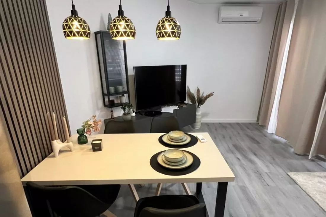 2-bedroom Apartment In Torrevieja, Spain (82 M²)