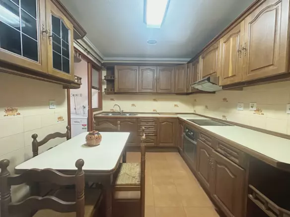 4-bedroom Apartment In Torrevieja, Spain (130 M²)