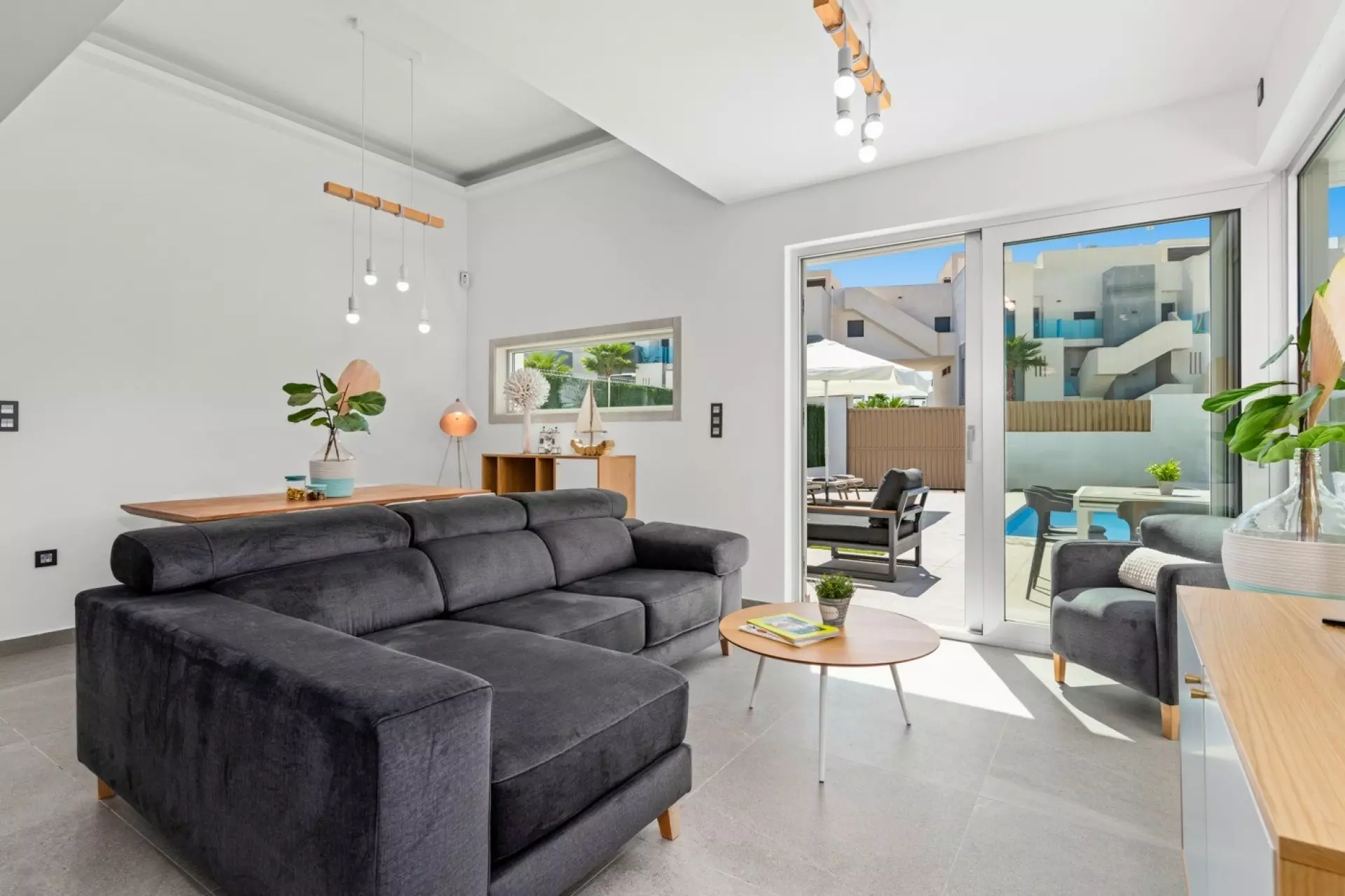 3-bedroom Property In Guardamar Del Segura, Spain (125 M²)