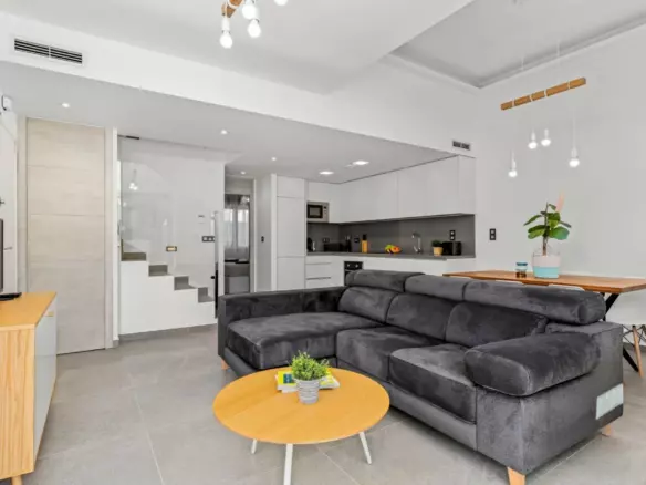 3-bedroom Property In Guardamar Del Segura, Spain (125 M²)
