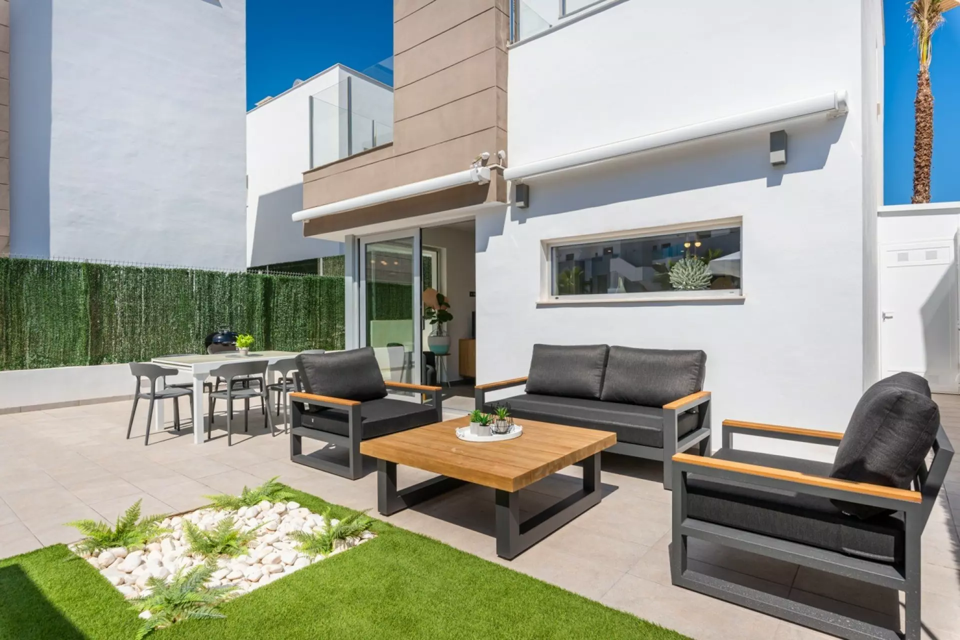 3-bedroom Property In Guardamar Del Segura, Spain (125 M²)