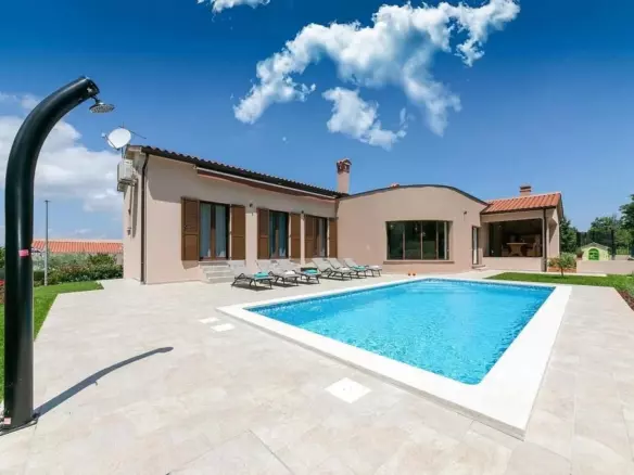 3-bedroom Villa In Labin, Croatia (205 M²)
