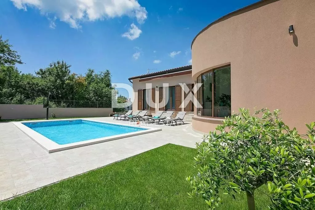 3-bedroom Villa In Labin, Croatia (205 M²)