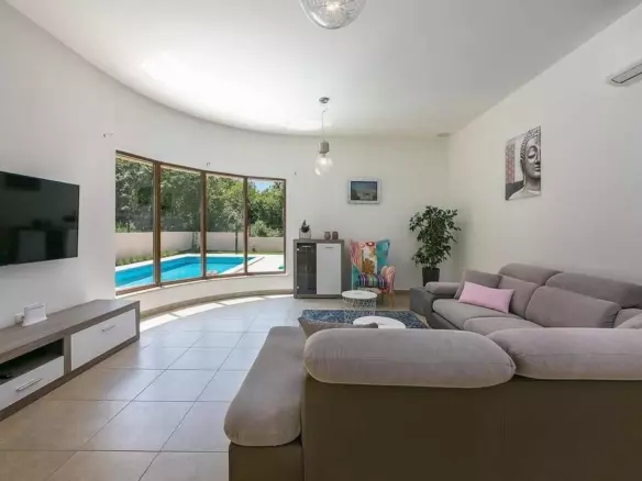 3-bedroom Villa In Labin, Croatia (205 M²)