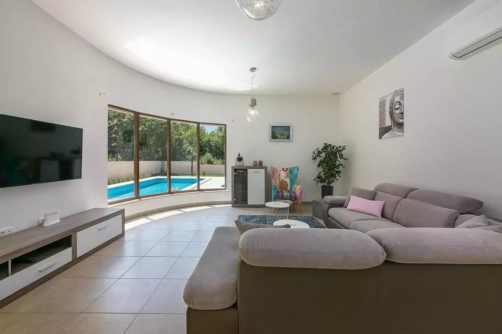 3-bedroom Villa In Labin, Croatia (205 M²)