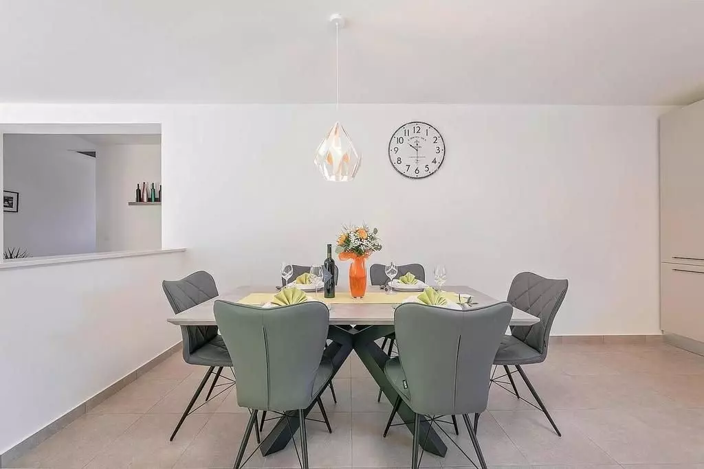 3-bedroom Villa In Labin, Croatia (205 M²)