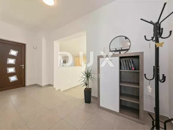 3-bedroom Villa In Labin, Croatia (205 M²)