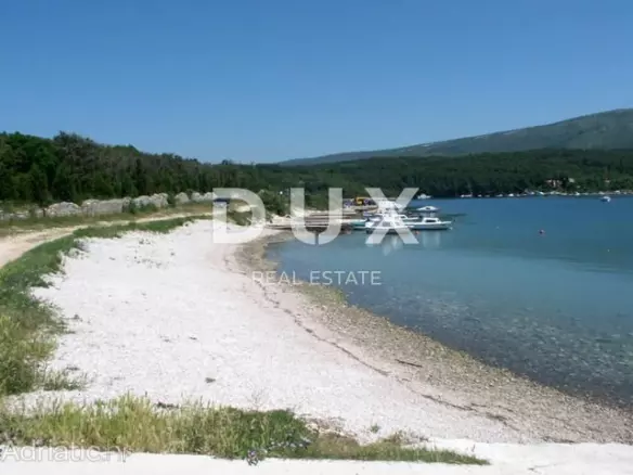 Land In Stanišovi, Croatia (1.325 M²)