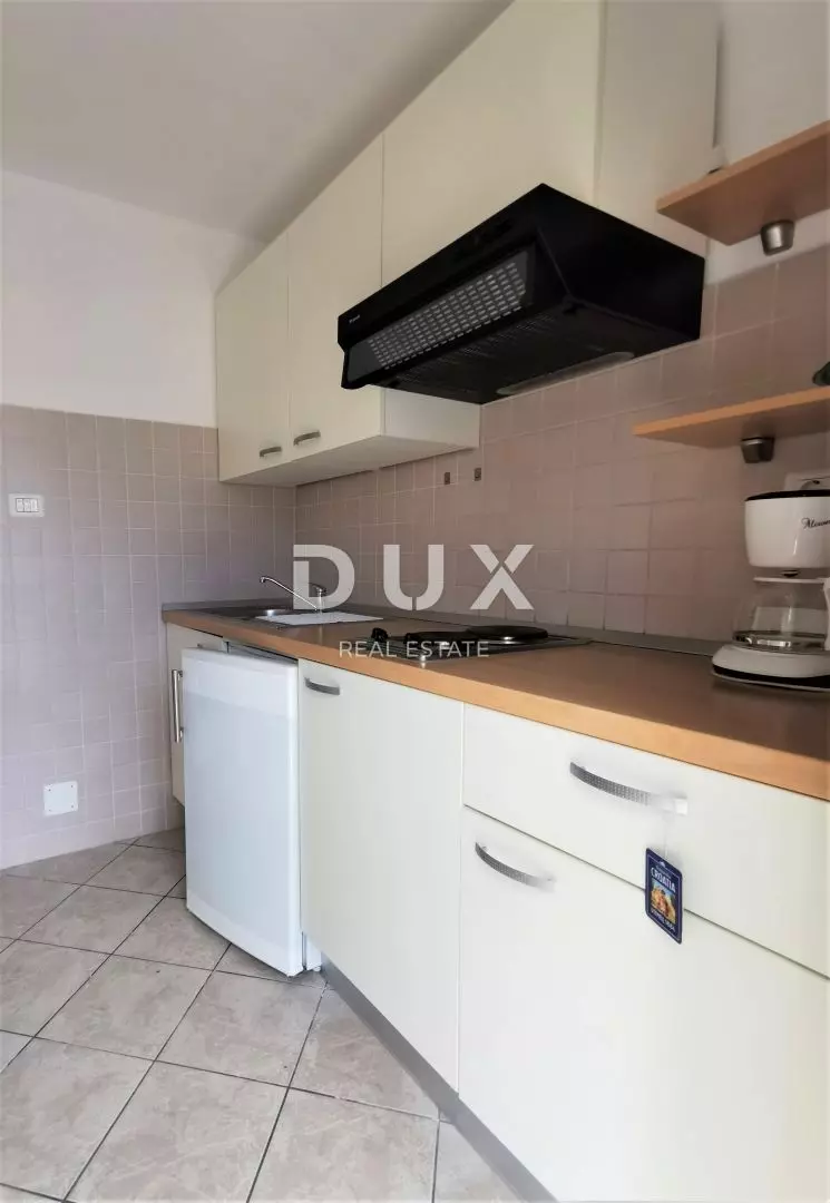 2-bedroom Apartment In Rabac, Croatia (60 M²)