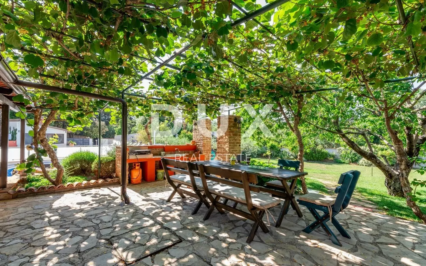 11-bedroom Detached House In Banjole, Croatia (500 M²)
