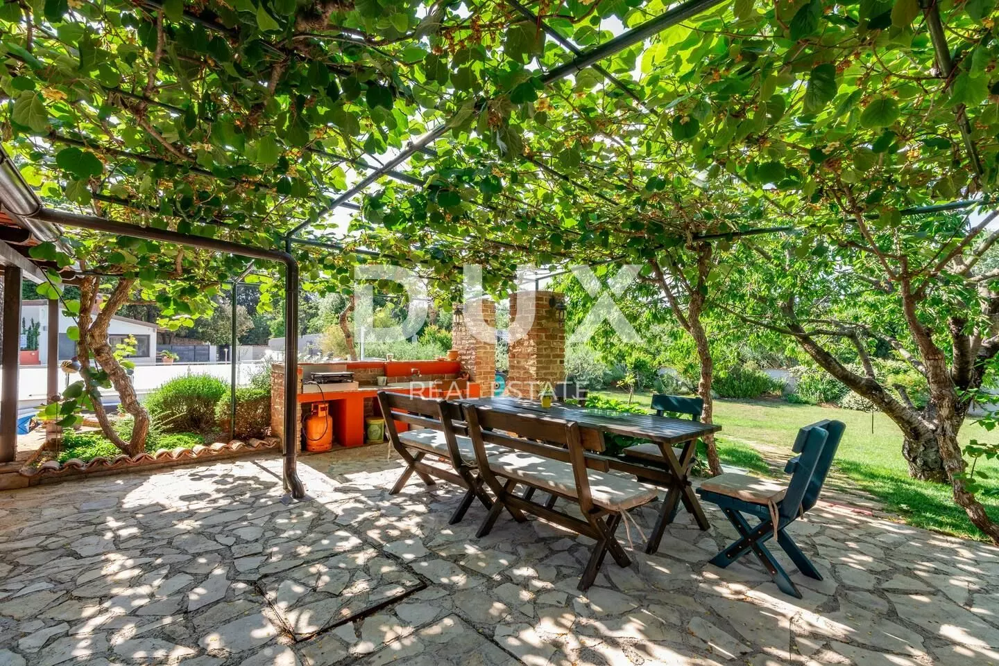 11-bedroom Detached House In Banjole, Croatia (500 M²)