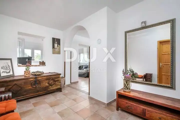 11-bedroom Detached House In Banjole, Croatia (500 M²)