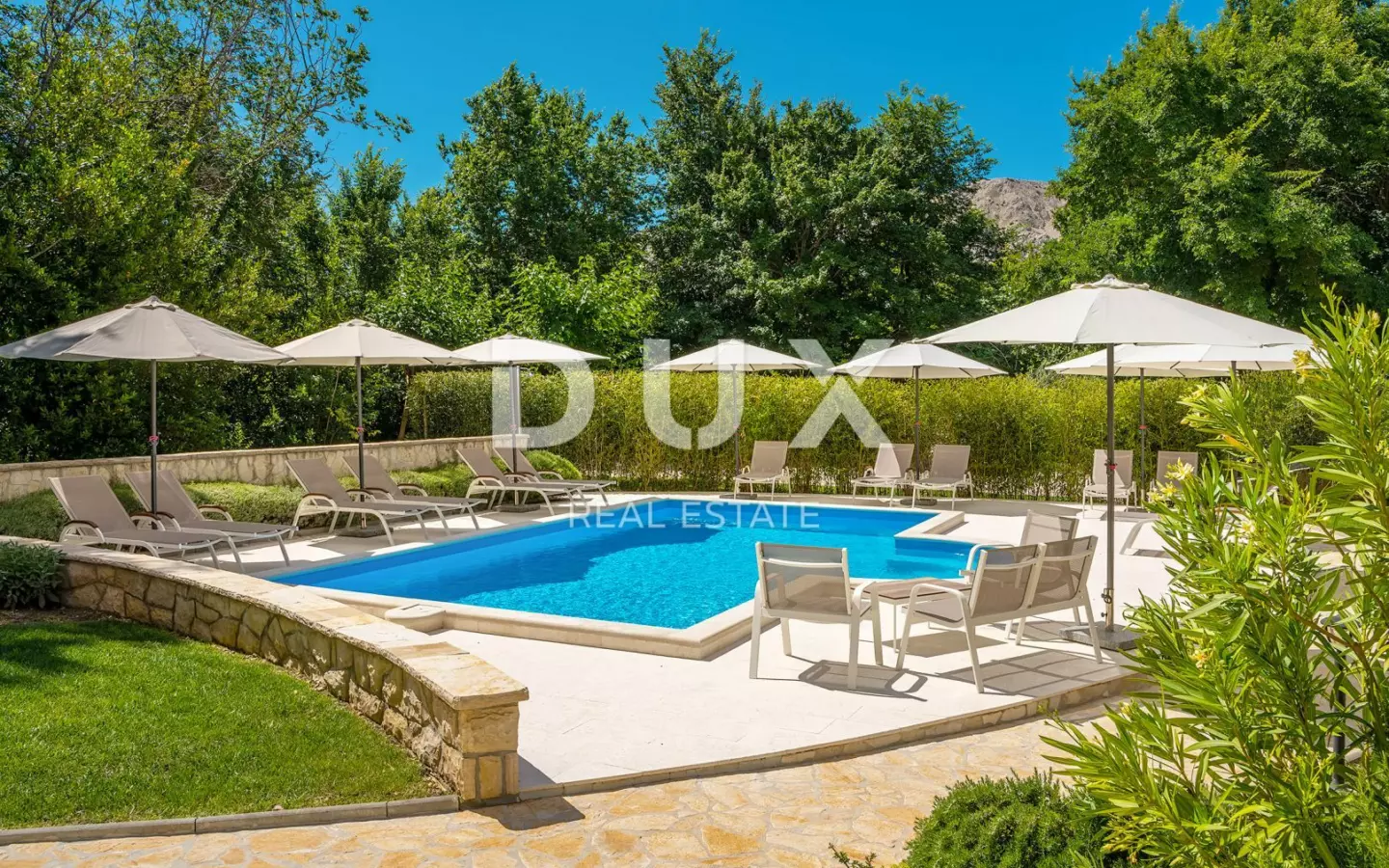 9-bedroom Villa In Baška, Croatia (360 M²)