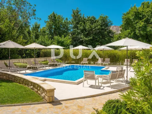9-bedroom Villa In Baška, Croatia (360 M²)