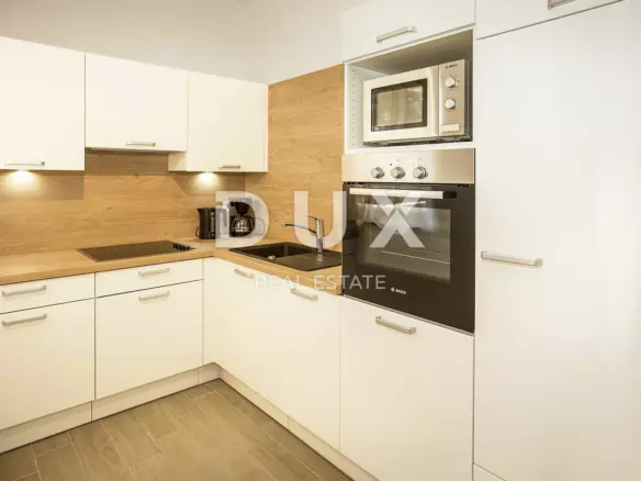 9-bedroom Villa In Baška, Croatia (360 M²)