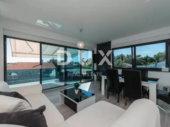 12-bedroom Detached House In Vir, Croatia (550 M²)