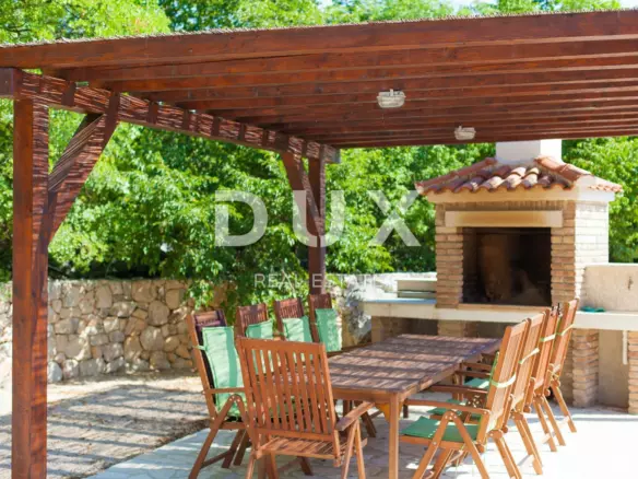 6-bedroom Villa In Kras, Croatia (255 M²)