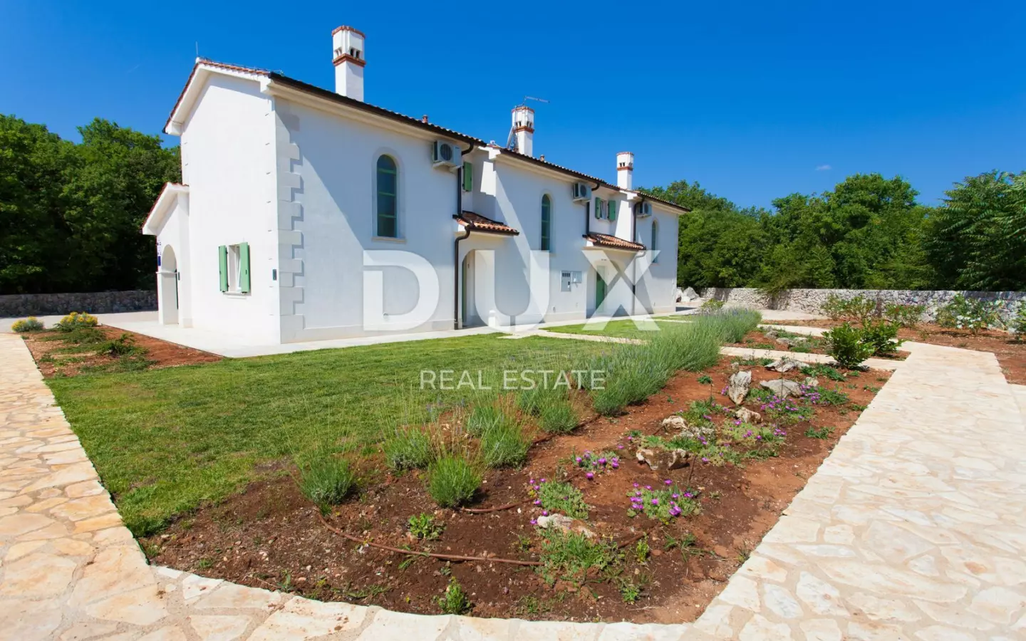 6-bedroom Villa In Kras, Croatia (255 M²)