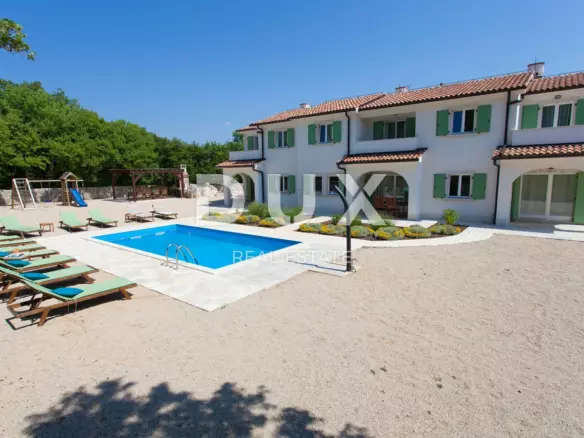 6-bedroom Villa In Kras, Croatia (255 M²)