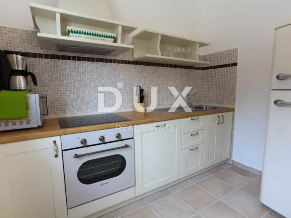6-bedroom Villa In Kras, Croatia (255 M²)