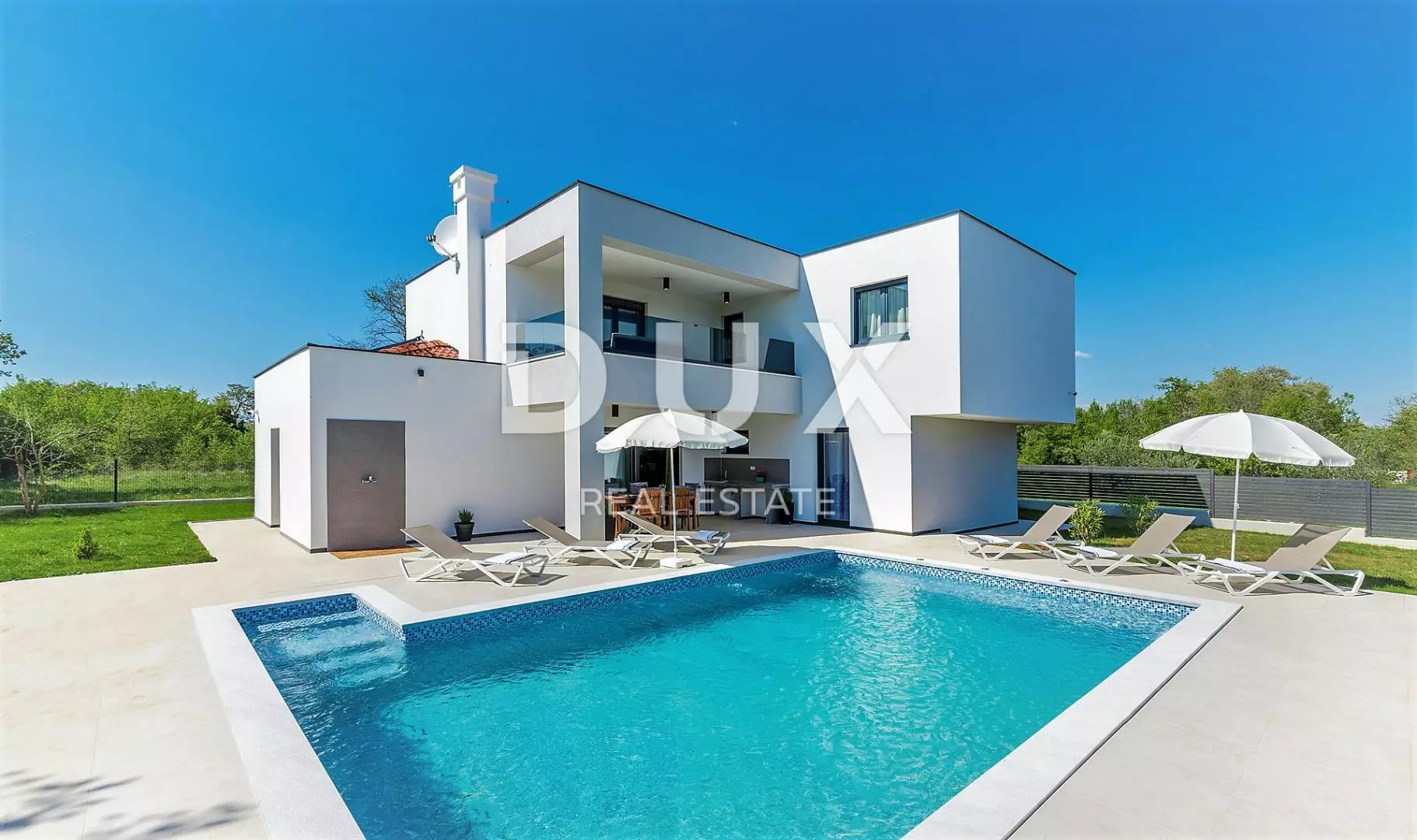 1654505164_lucija_5cc80db246f93-0cca48 3-bedroom Detached House In Marčana, Croatia (180 M²)