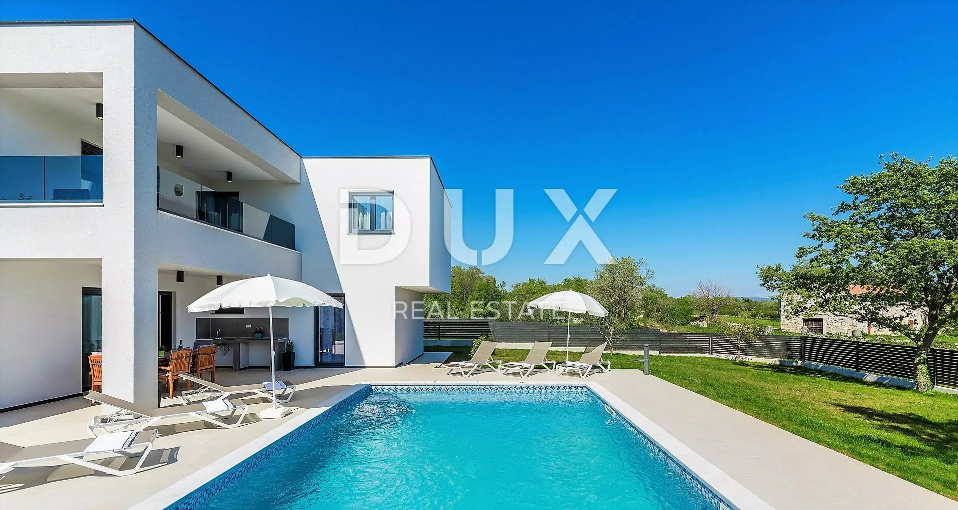 1654505170_lucija_5cc80dc3367d8-8b6cc3 3-bedroom Detached House In Marčana, Croatia (180 M²)