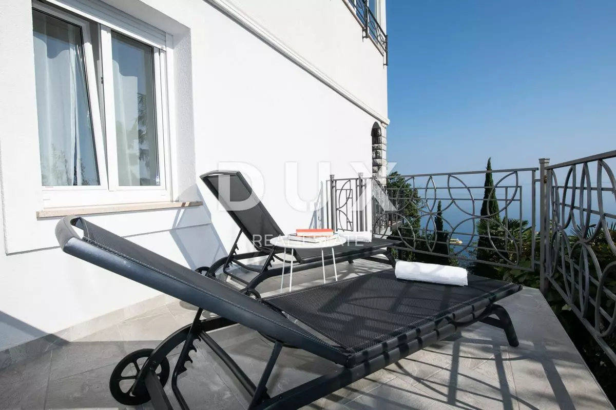 3-bedroom Apartment In Opatija – Centar, Croatia (140 M²)
