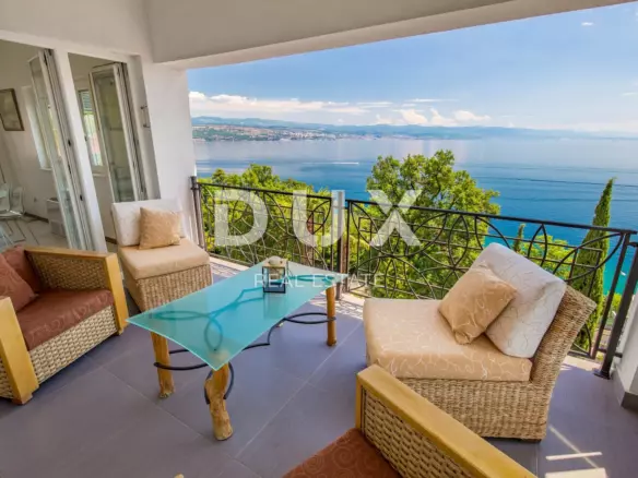 3-bedroom Apartment In Opatija – Centar, Croatia (222 M²)