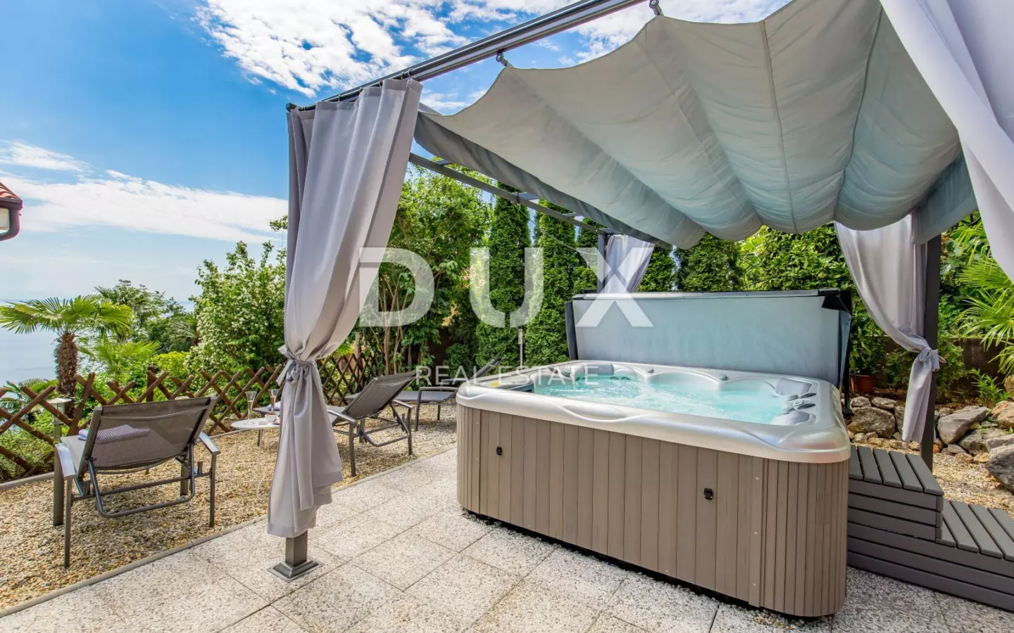 3-bedroom Apartment In Opatija – Centar, Croatia (222 M²)
