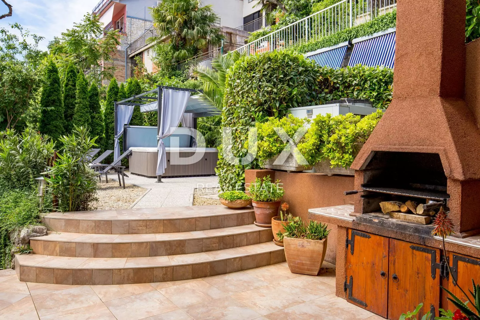 3-bedroom Apartment In Opatija – Centar, Croatia (222 M²)