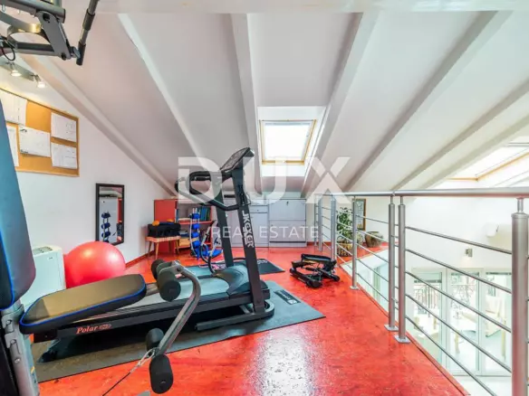 3-bedroom Apartment In Opatija – Centar, Croatia (222 M²)