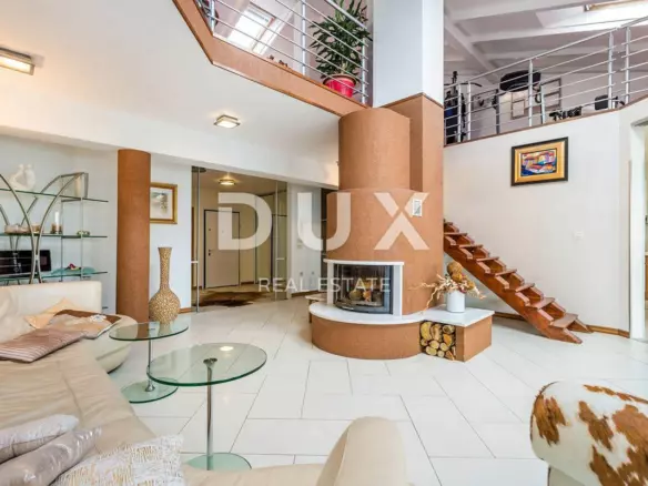 3-bedroom Apartment In Opatija – Centar, Croatia (222 M²)