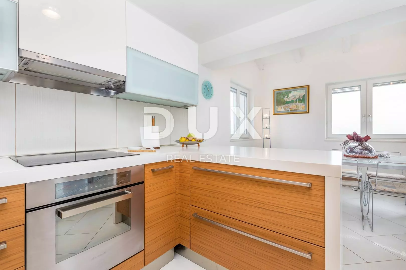 3-bedroom Apartment In Opatija – Centar, Croatia (222 M²)