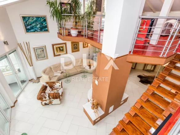 3-bedroom Apartment In Opatija – Centar, Croatia (222 M²)