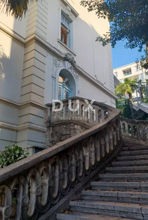3-bedroom Apartment In Opatija – Centar, Croatia (100 M²)