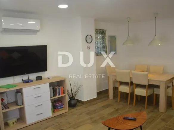 4-bedroom Villa In Poreč, Croatia (165 M²)