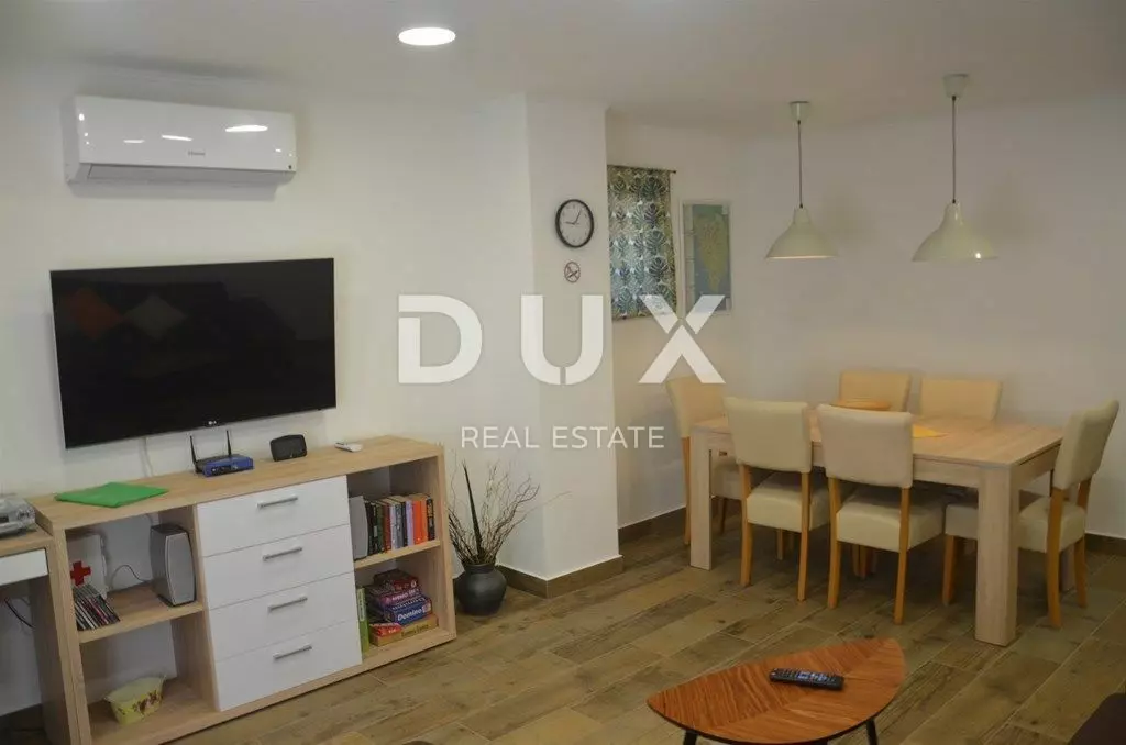 4-bedroom Villa In Poreč, Croatia (165 M²)