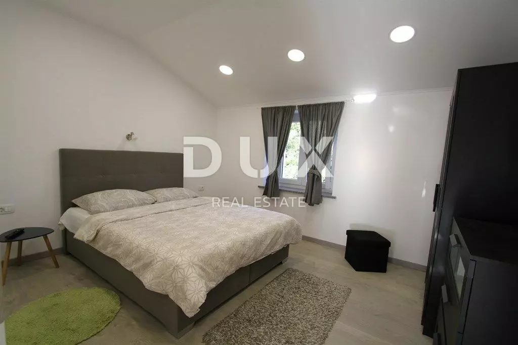 4-bedroom Villa In Poreč, Croatia (165 M²)