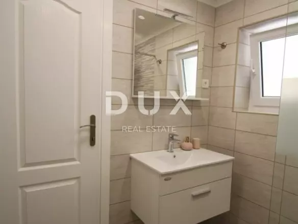 4-bedroom Villa In Poreč, Croatia (165 M²)
