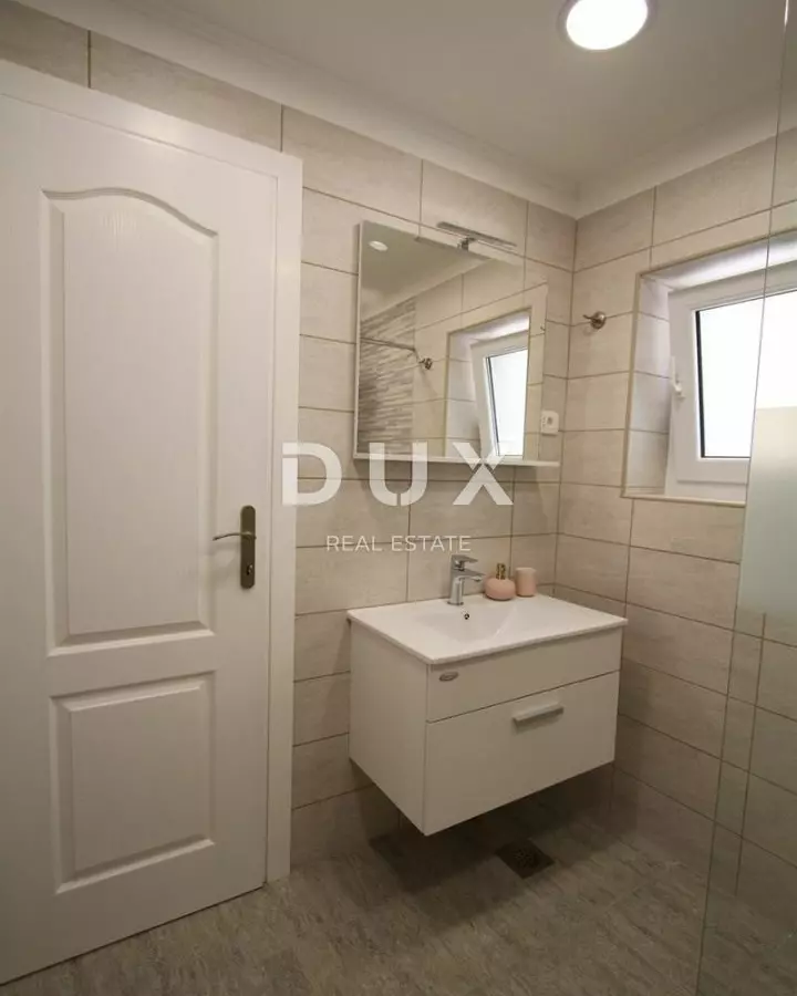 4-bedroom Villa In Poreč, Croatia (165 M²)