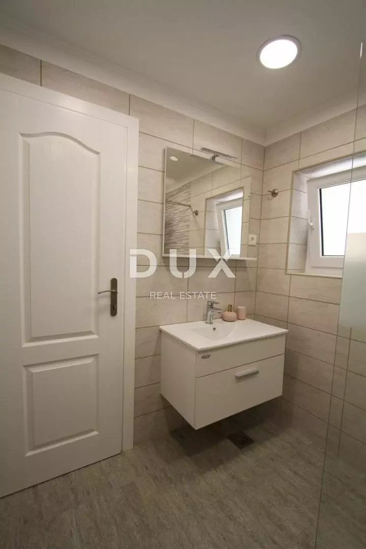 4-bedroom Villa In Poreč, Croatia (165 M²)