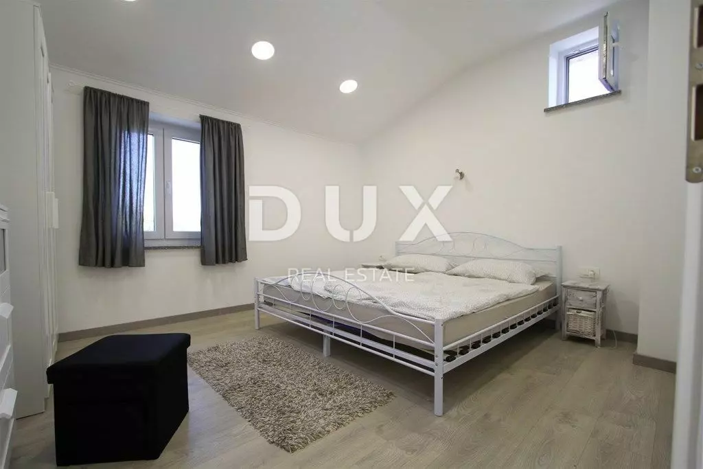 4-bedroom Villa In Poreč, Croatia (165 M²)