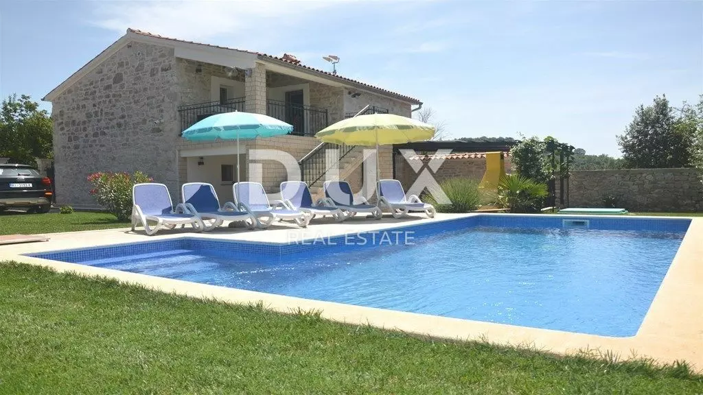 4-bedroom Villa In Poreč, Croatia (165 M²)