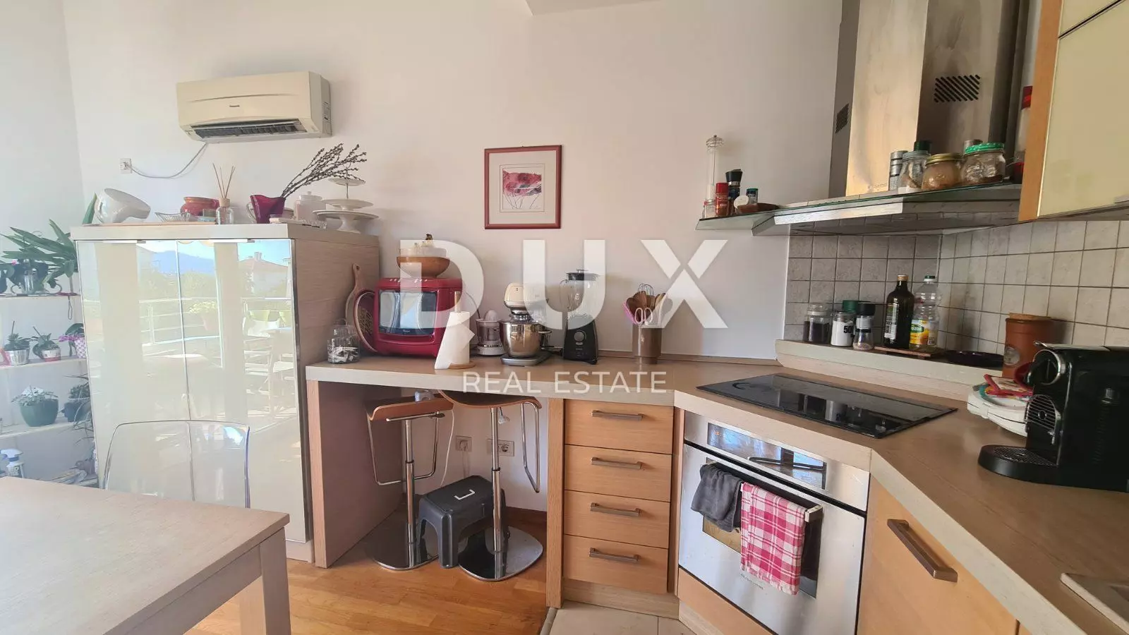 3-bedroom Apartment In Rubeši, Croatia (102 M²)