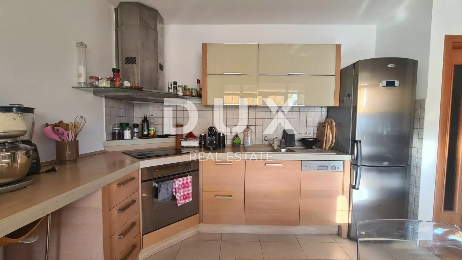 3-bedroom Apartment In Rubeši, Croatia (102 M²)