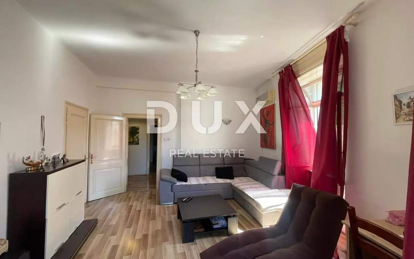 2-bedroom Apartment In Centar, Croatia (93 M²)