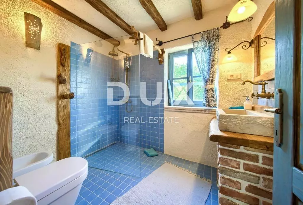 4-bedroom Detached House In Sveti Vid-miholjice, Croatia (260 M²)